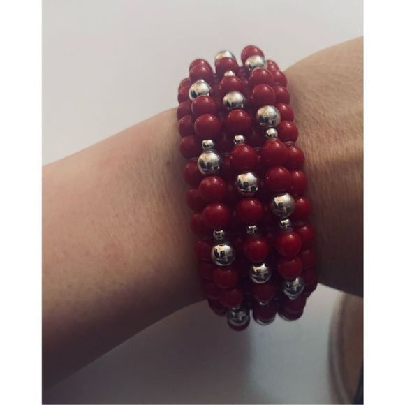 CUTE HAND-MADE RED THICK BEAD BRACELET - Picture 1 of 5